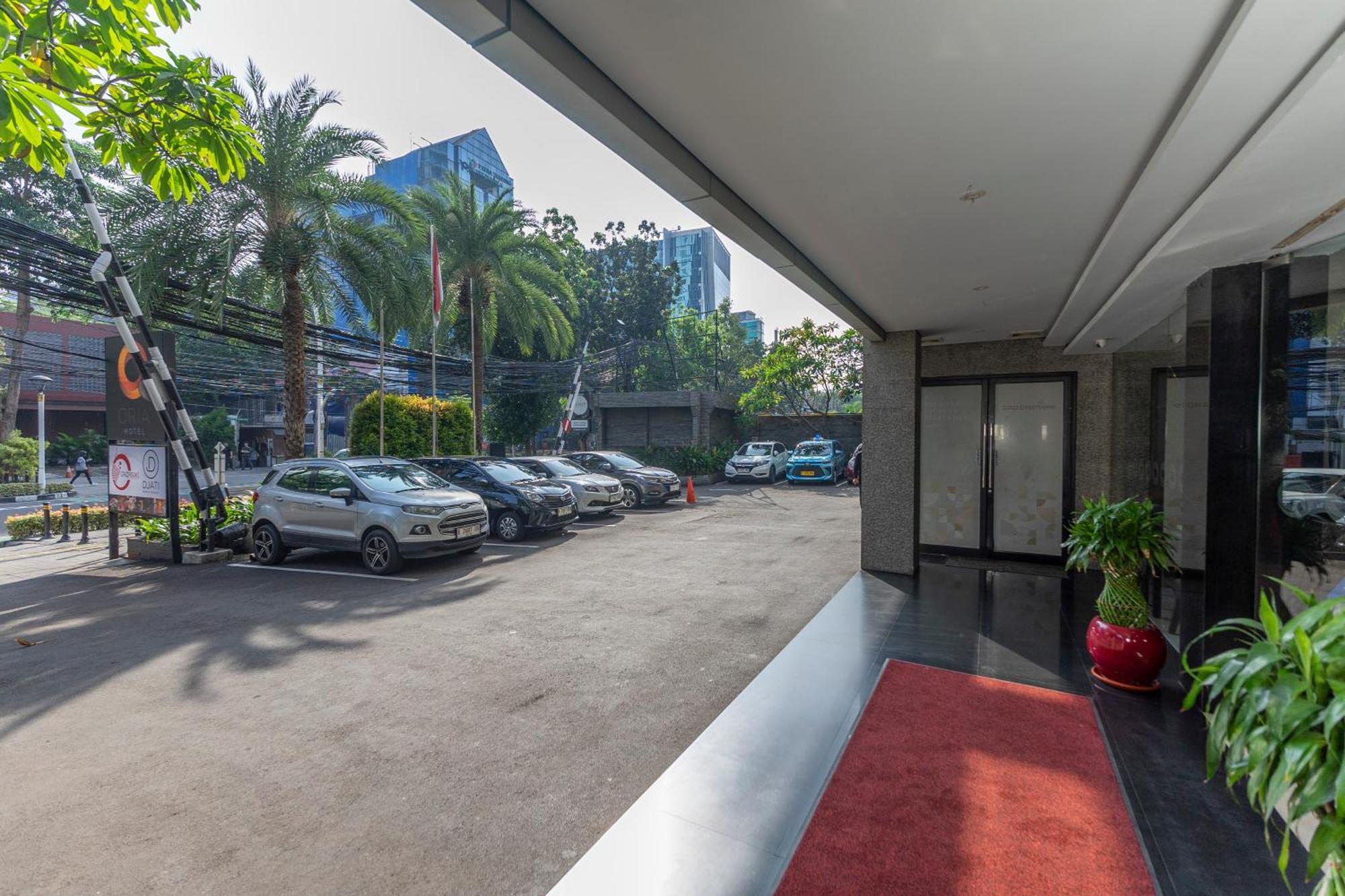Oria Hotel